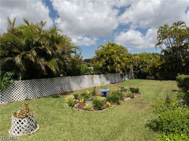 3906 SE 10th PL, Cape Coral, FL 33904