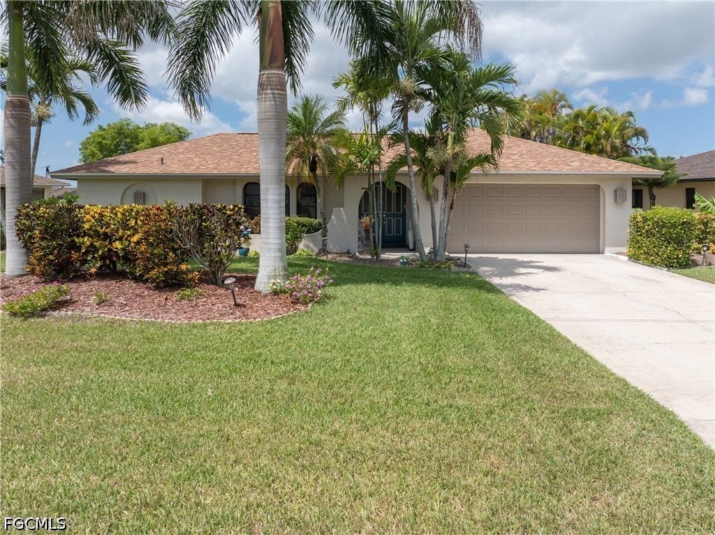 3906 SE 10th PL, Cape Coral, FL 33904
