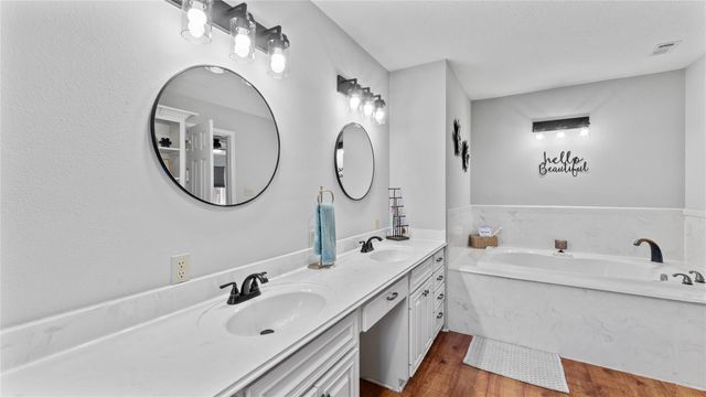 245 Alabama Point, Livingston, TX 77351