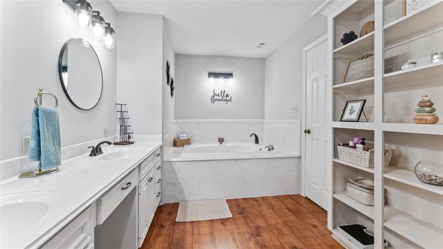 245 Alabama Point, Livingston, TX 77351