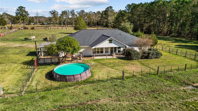 245 Alabama Point, Livingston, TX 77351