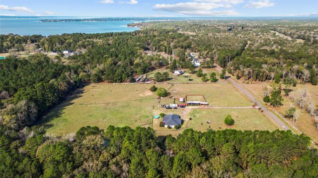 245 Alabama Point, Livingston, TX 77351