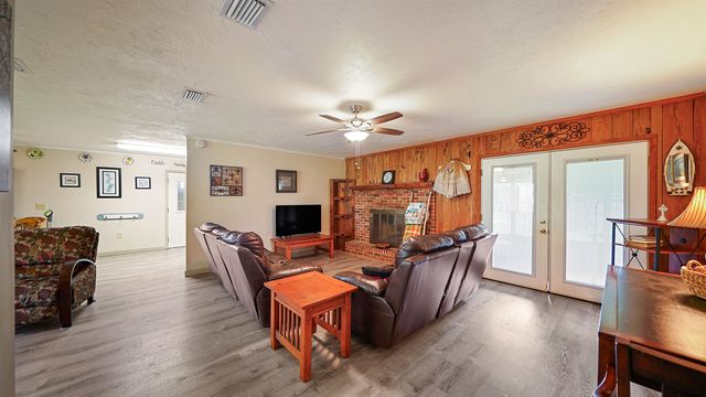 134 Gelis St, Palatka, FL 32177