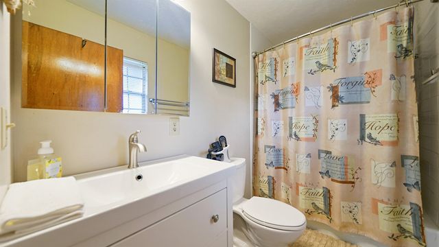 134 Gelis St, Palatka, FL 32177