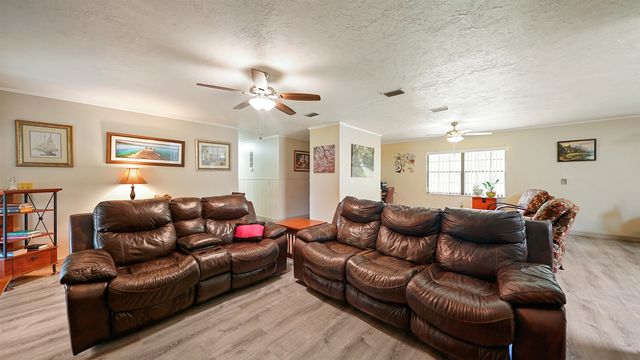 134 Gelis St, Palatka, FL 32177