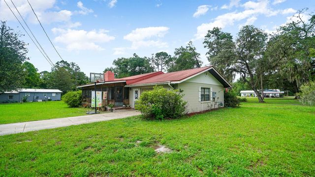 134 Gelis St, Palatka, FL 32177