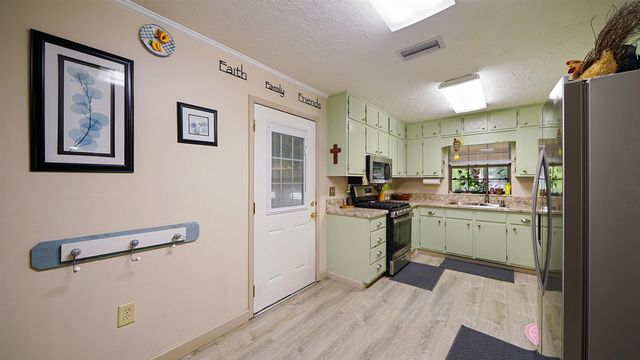 134 Gelis St, Palatka, FL 32177