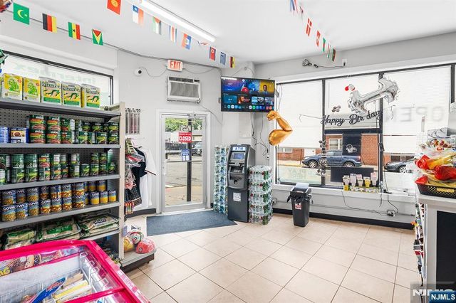251 Palisade Avenue, Cliffside Park, NJ 07010