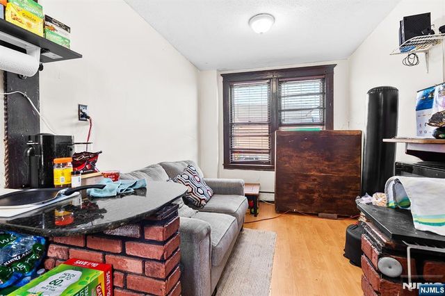 251 Palisade Avenue, Cliffside Park, NJ 07010