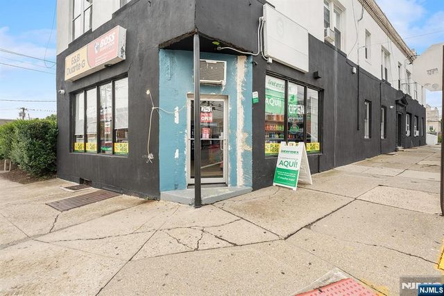 251 Palisade Avenue, Cliffside Park, NJ 07010