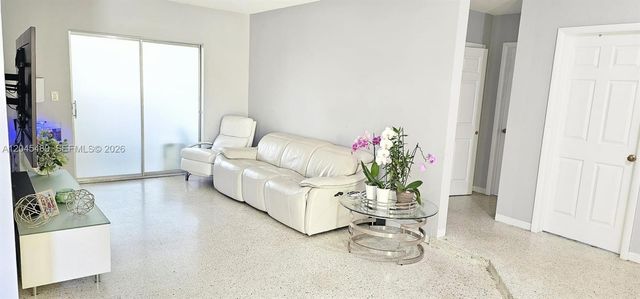 9721 SW 37th Ter 9723, Miami, FL 33165