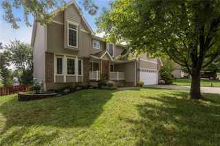 1533 Canterbury Lane, Liberty, MO 64068