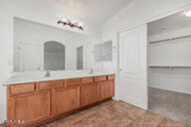 5123 W NOVAK Way, Laveen, AZ 85339