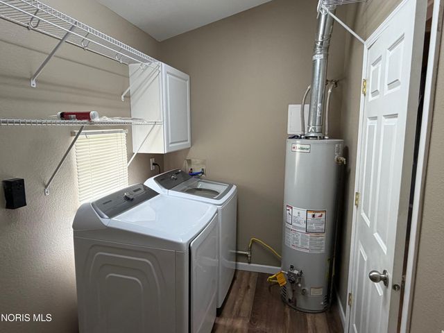 1054 Scott Street, Maumee, OH 43537