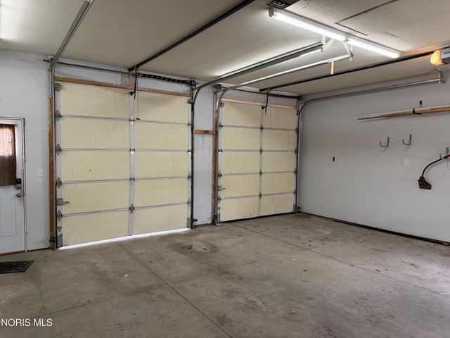 1054 Scott Street, Maumee, OH 43537
