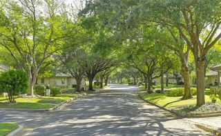 1800 Clubhouse Hill DR, Spicewood, TX 78669