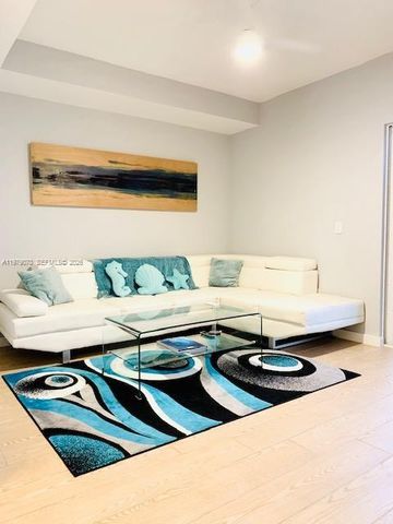 619 Meridian Ave 4, Miami Beach, FL 33139