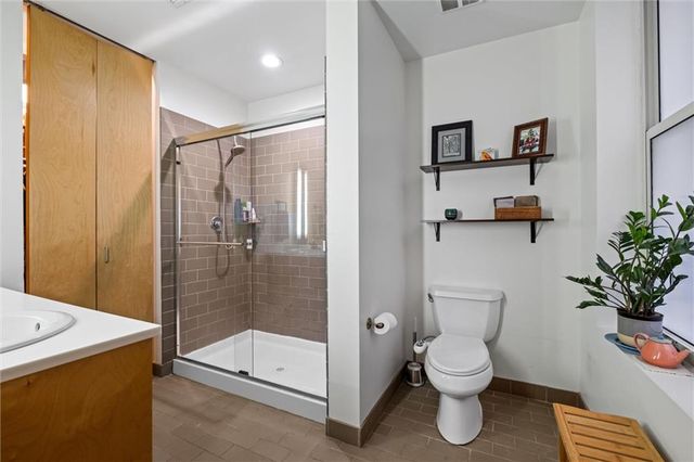 21 W 10th Street 7D, Kansas City, MO 64105