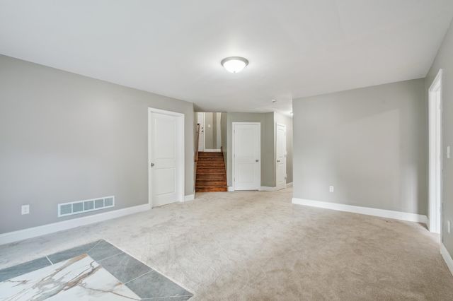 1880 Desoto Street N, Maplewood, MN 55117