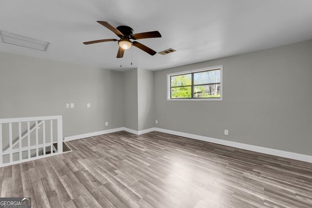 127 Mountainside Drive E, Dawsonville, GA 30534