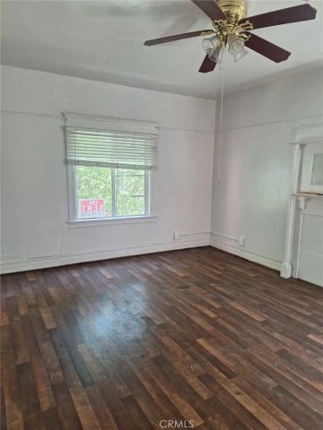 1943 Estrella, Los Angeles, CA 90007
