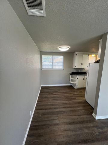 1106 Foster Lane, Weatherford, TX 76086