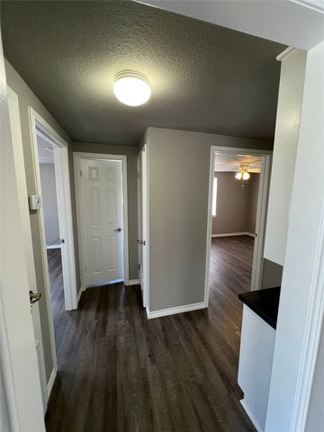 1106 Foster Lane, Weatherford, TX 76086