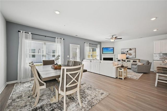 394 Lanier Circle, Woodstock, GA 30189