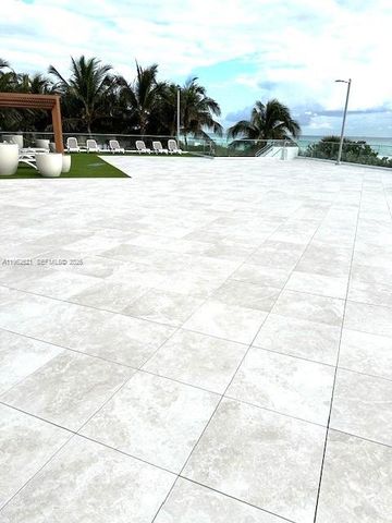 7135 Collins 533, Miami Beach, FL 33141