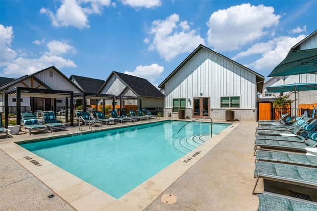 2036 Oak Grove 162B, Aubrey, TX 76227