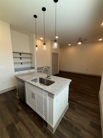 2036 Oak Grove 162B, Aubrey, TX 76227