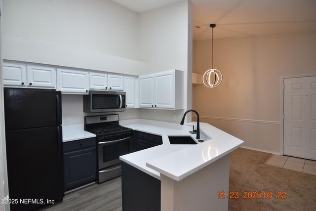 13810 SUTTON PARK Drive N 1220, Jacksonville, FL 32224