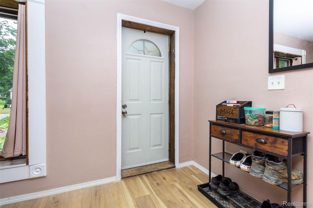 6129 Southward Avenue, Waterford Charter Township, MI 48329