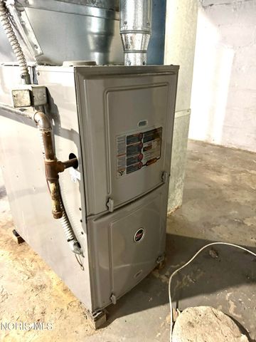 965 Curtis Street, Toledo, OH 43609