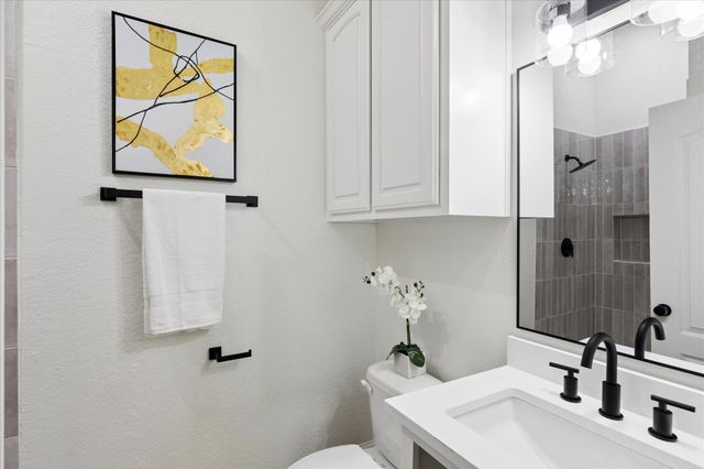 1151 Ashemore Court, Midlothian, TX 76065