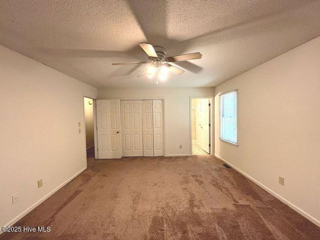 902 Heather Trail, Aberdeen, NC 28315