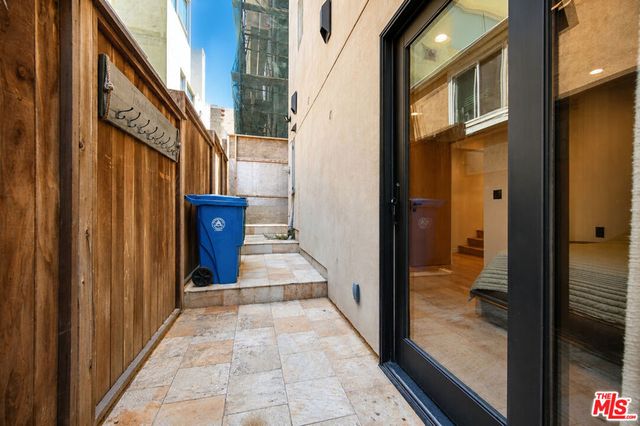 221 36th Street, Manhattan Beach, CA 90266