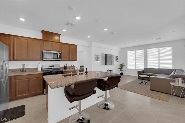 10151 Carmine Clay Drive, Las Vegas, NV 89143