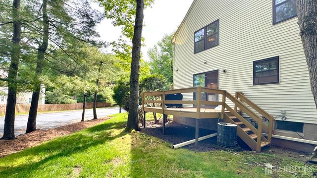 507 Timber Oaks Road, Edison, NJ 08820