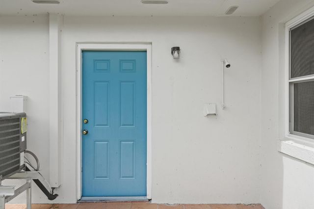 1621 Frances Avenue, Fort Pierce, FL 34949