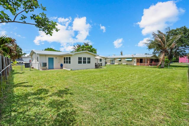 1621 Frances Avenue, Fort Pierce, FL 34949
