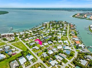 1621 Frances Avenue, Fort Pierce, FL 34949