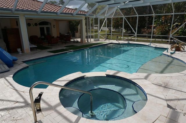 650 E Rambling Drive, Wellington, FL 33414
