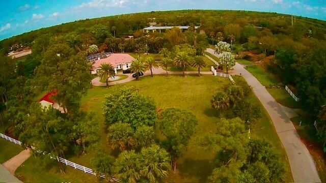 650 E Rambling Drive, Wellington, FL 33414