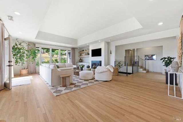 535 Westgate Dr, Napa, CA 94558