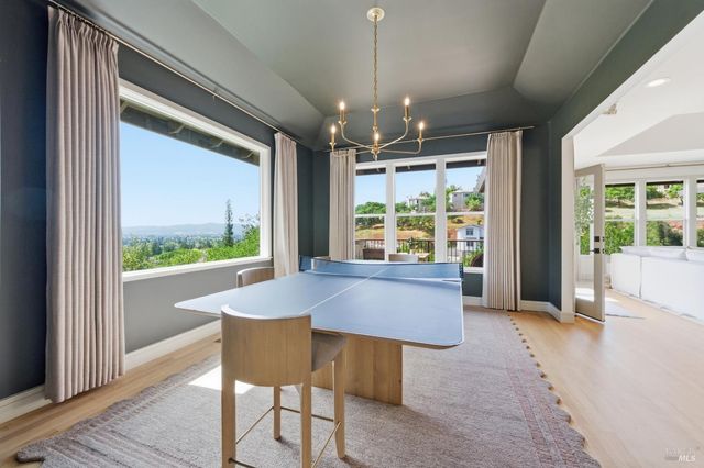 535 Westgate Dr, Napa, CA 94558