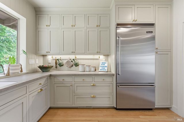 535 Westgate Dr, Napa, CA 94558