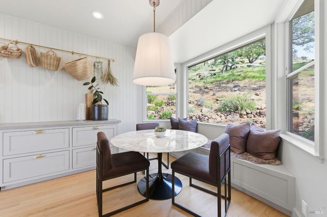 535 Westgate Dr, Napa, CA 94558