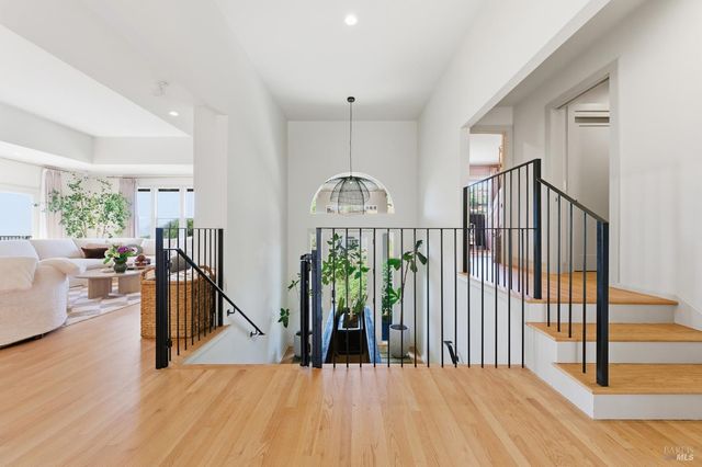 535 Westgate Dr, Napa, CA 94558