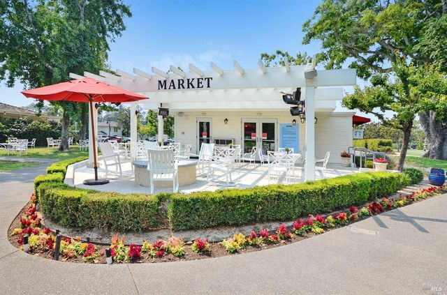 535 Westgate Dr, Napa, CA 94558